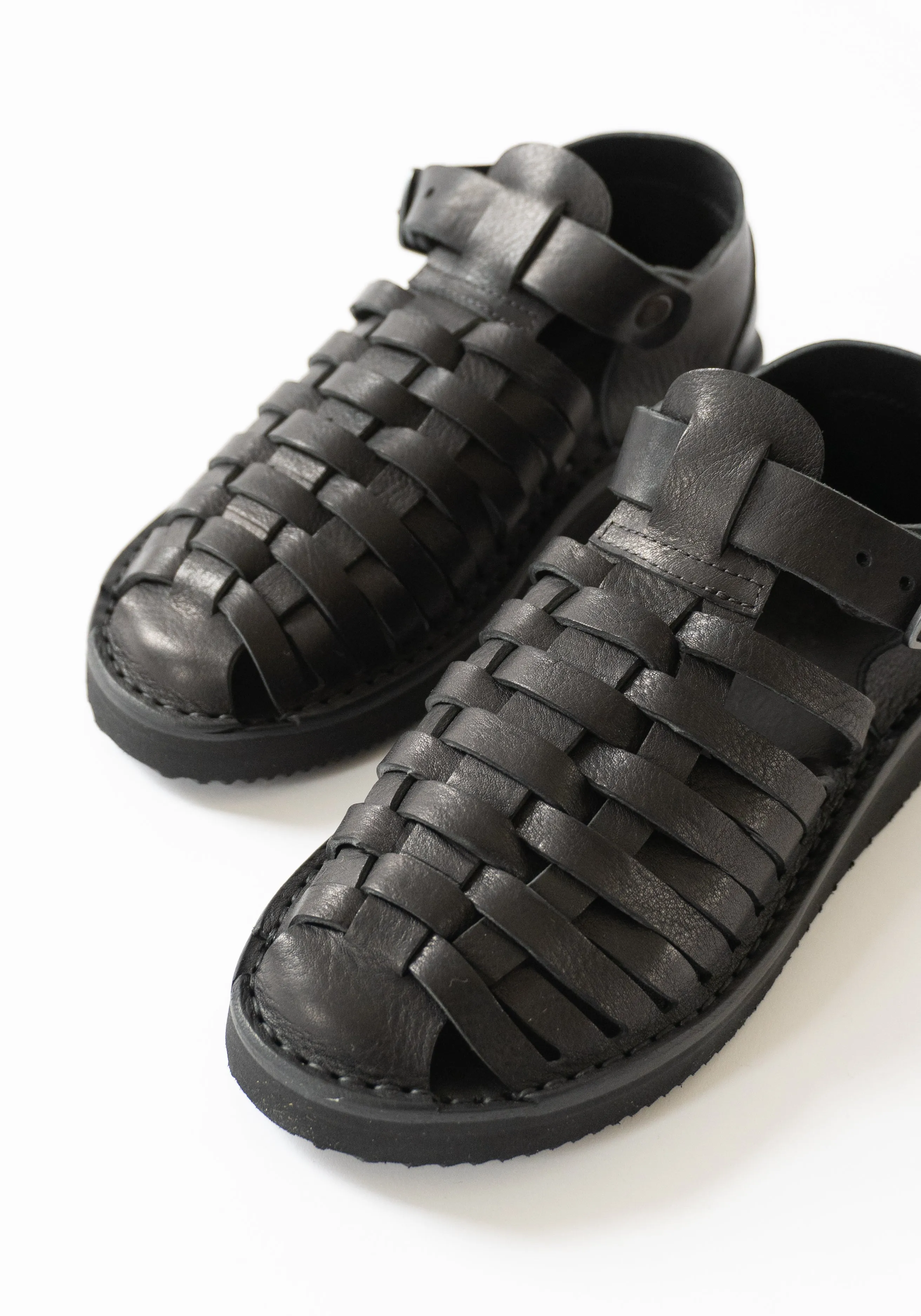 Fisherman Sandal in Black