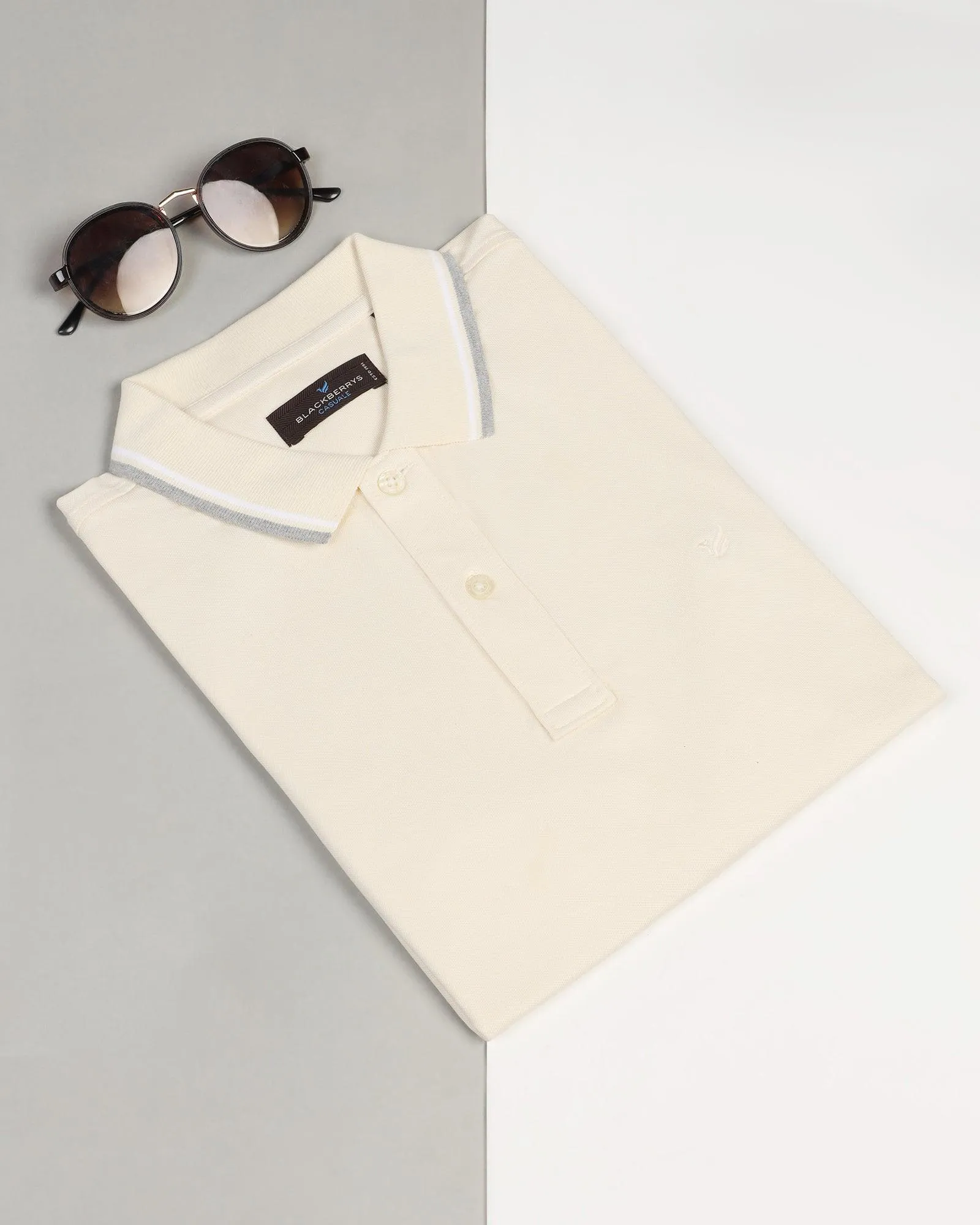 Polo Light Yellow Solid T-Shirt - Walter