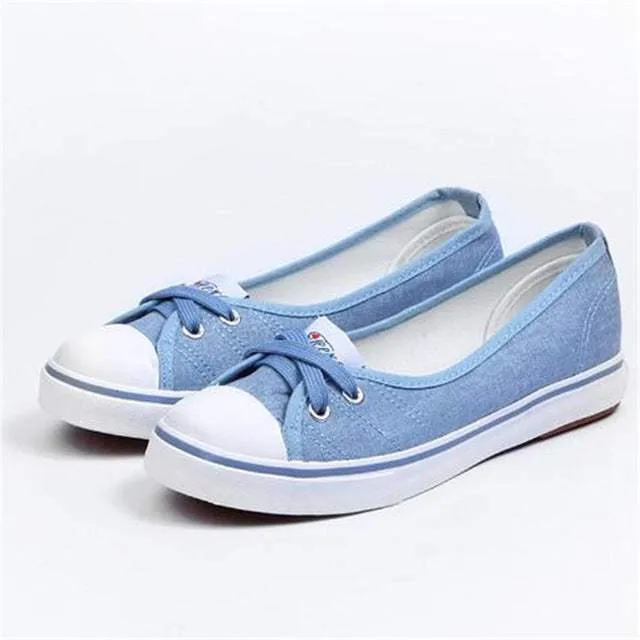 Spring summer light canvas shoes women slip-on Korean tide sneakers