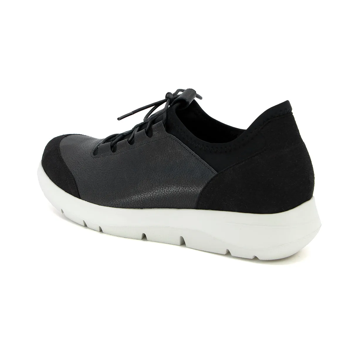 Tano Black Ultra Light Sneakers