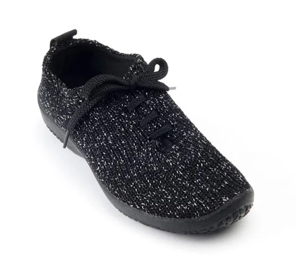 Tie Knit Shoe