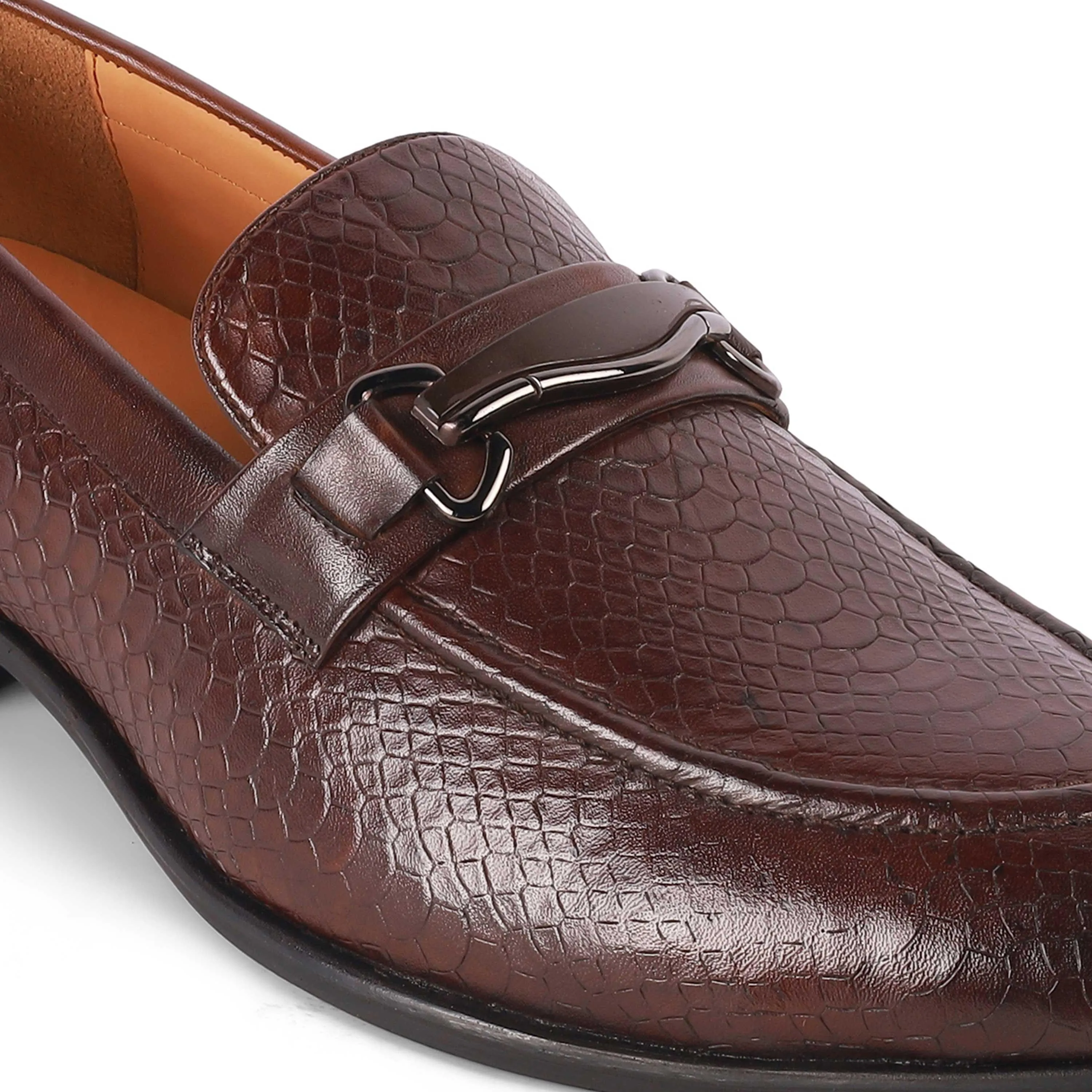 Tresmode Royal Brown Men's Textured Leather Loafers