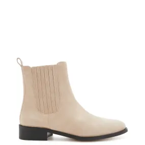 Vendôme Chey beige suede chelsea boots